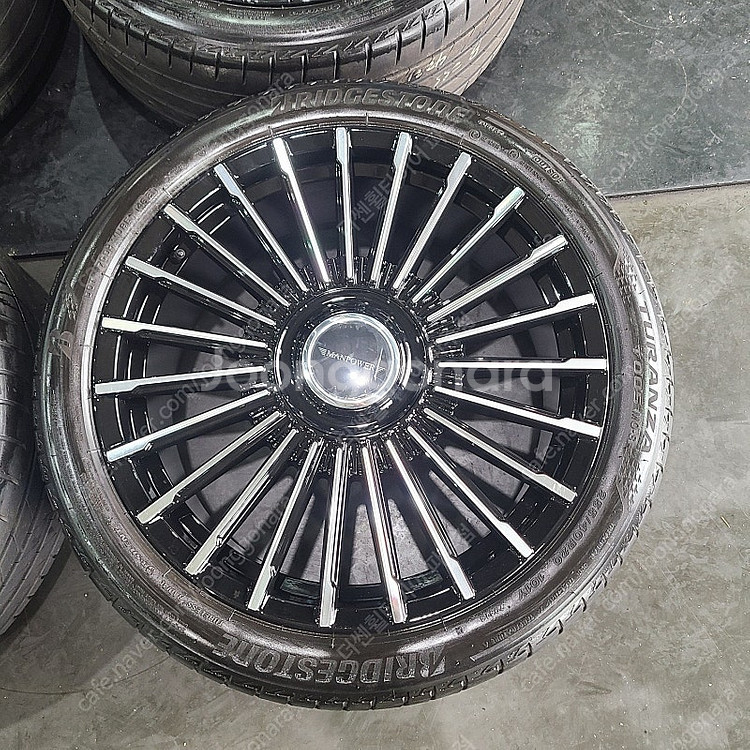 벤츠W223 S클래스 20인치 휠타이어 한대분 만소리 스타일 휠 255 40 20 브리지스톤 중고타이어--2